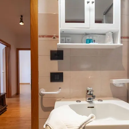 Attico In Centro A - Marmolada *