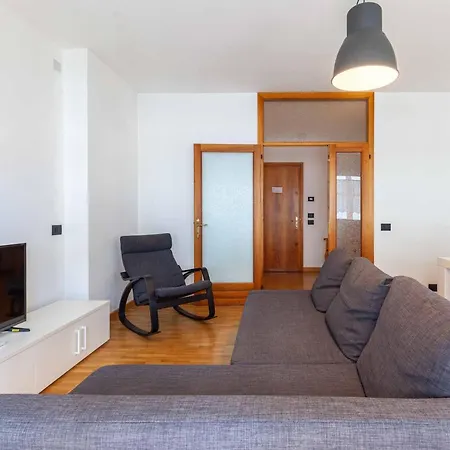 公寓 Attico In Centro A - Marmolada 贝卢诺